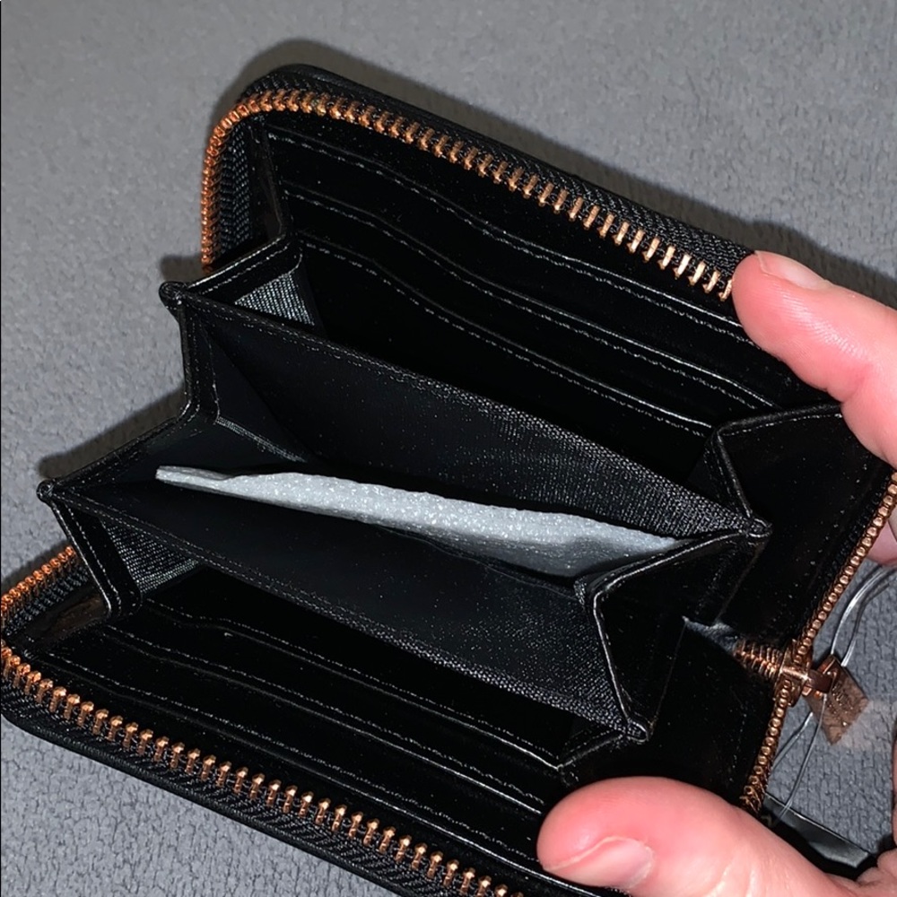Wallet - Picture 3 of 3